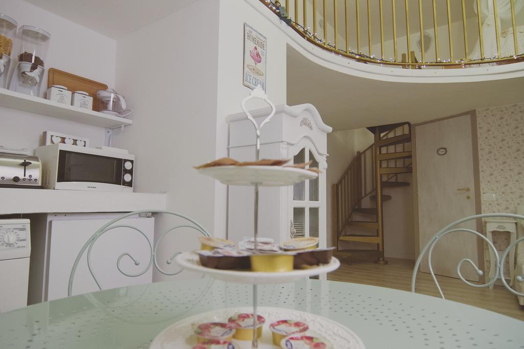 Bed and Breakfast Residenza Fiori Di Grano Милан Номер фото